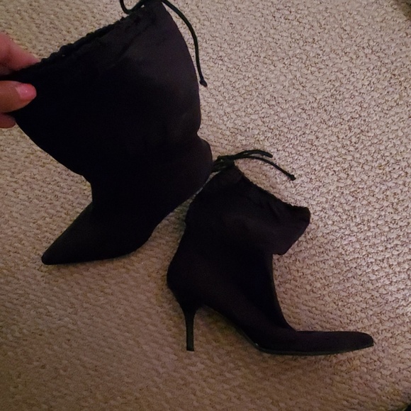 Boots - Picture 1 of 3